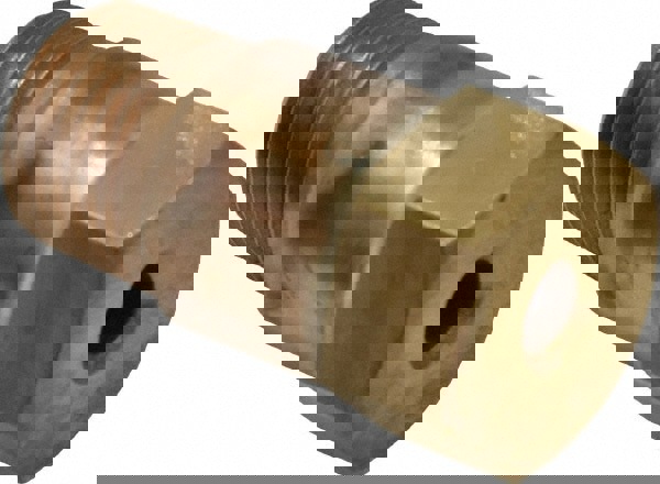 Brass Maximum Free Passage Nozzle: 1/2